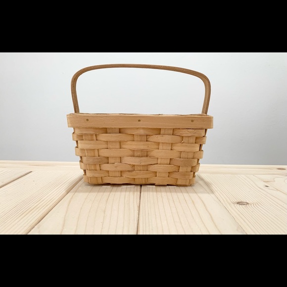 Wicker Basket - Picture 2 of 3
